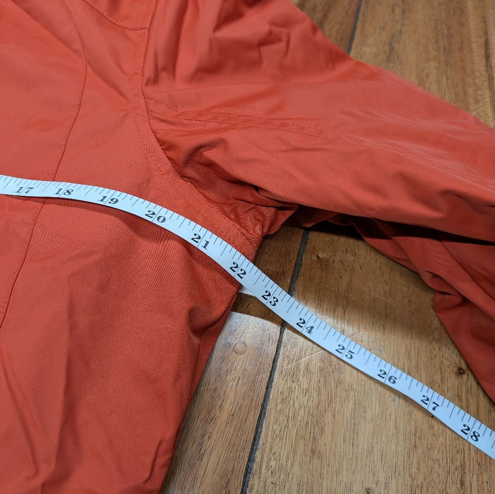 L L. Bean Insulated Parka (M) - Picture 6 of 7